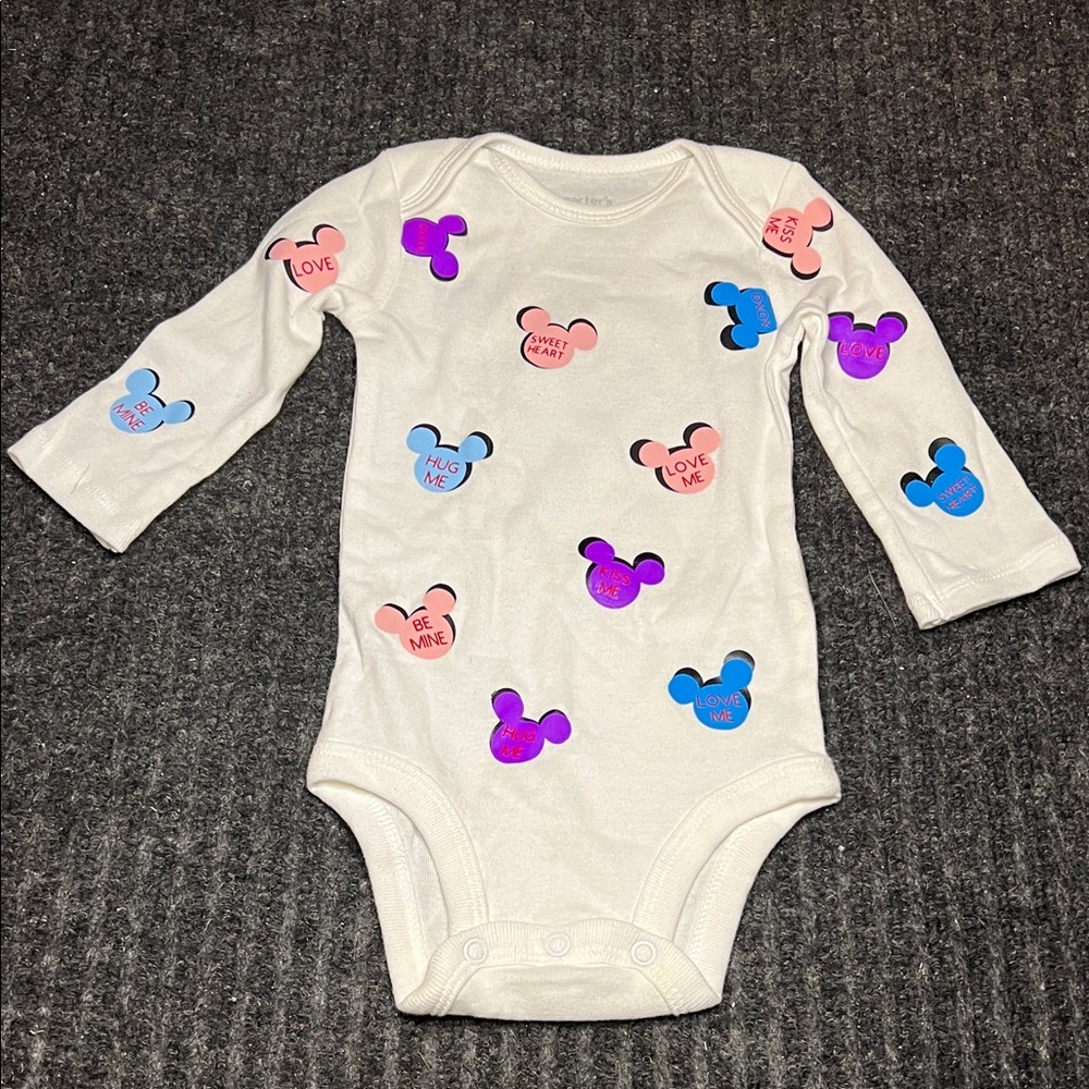 Carter's Bodysuit Mickey Mouse Sweetheart onesie size 6M